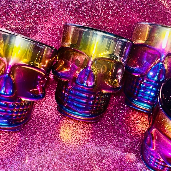 6 Iridescent Skull Shot Glasses by Circleware Rainbow Fusion - Picture 3 of 16